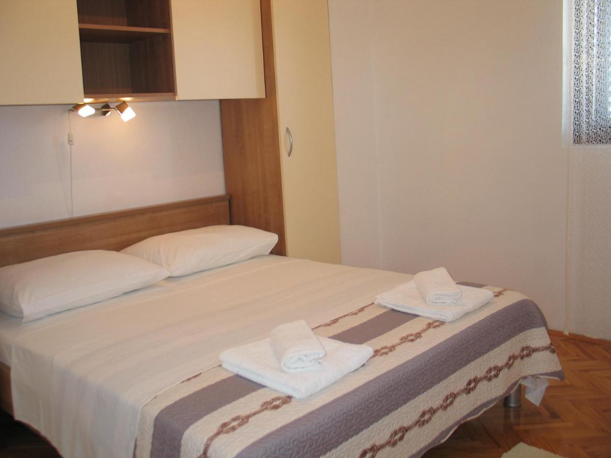 Apartmani Kunteja Pag Town Zewnętrze zdjęcie