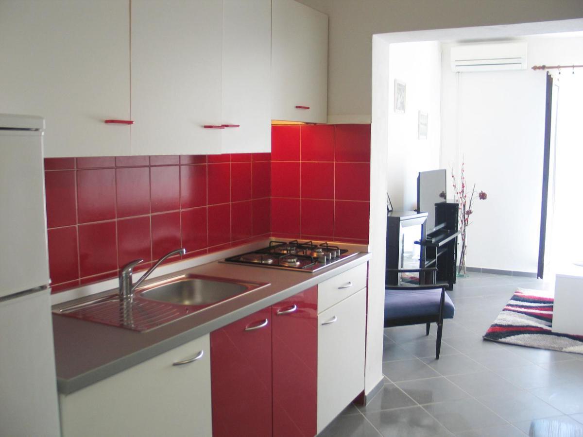 Apartmani Kunteja Pag Town Zewnętrze zdjęcie